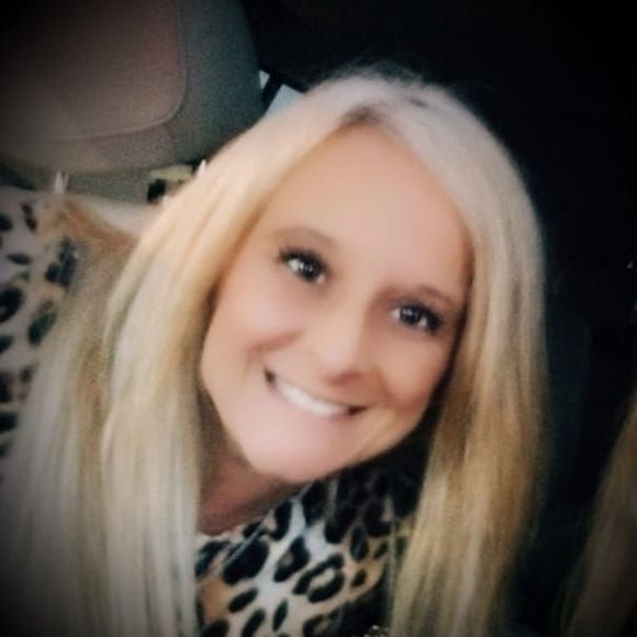 Meet your Posher, Casey - Picture 1 of 1